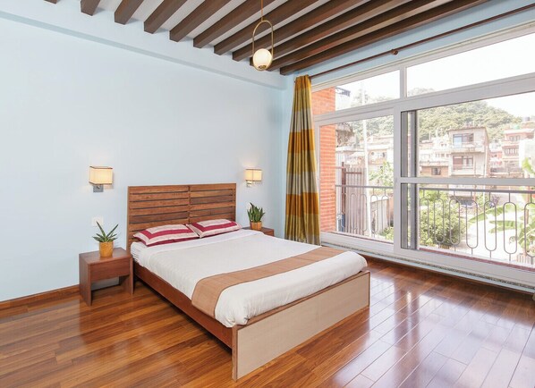 3 bedrooms, WiFi, bed sheets