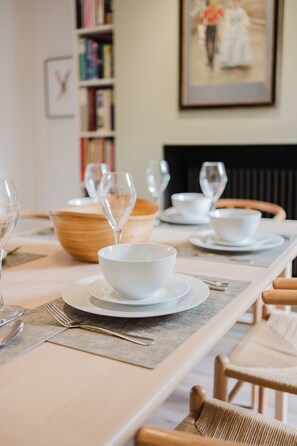 Dining - Stunning 3 Bedroom Oxford Retreat (Oxford)