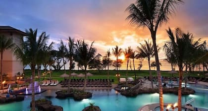 Christmas Week Dec 19-26th at The Westin Nanea ocean resort on Kaanapali beach