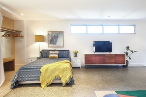 1 chambre, fer et planche à repasser, Wi-Fi gratuit, draps fournis