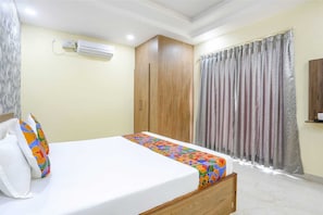 Deluxe Room | Free WiFi - Aditya GH (Varanasi)