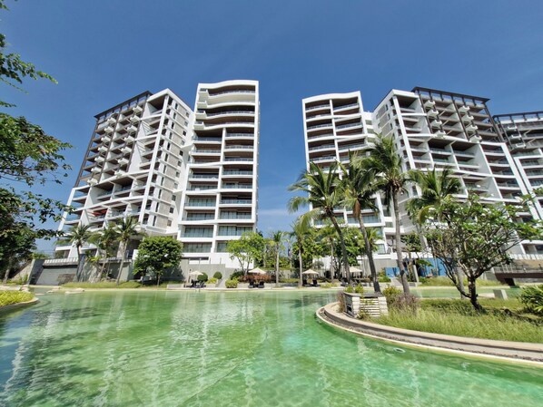 Villa Confort | Vista al agua