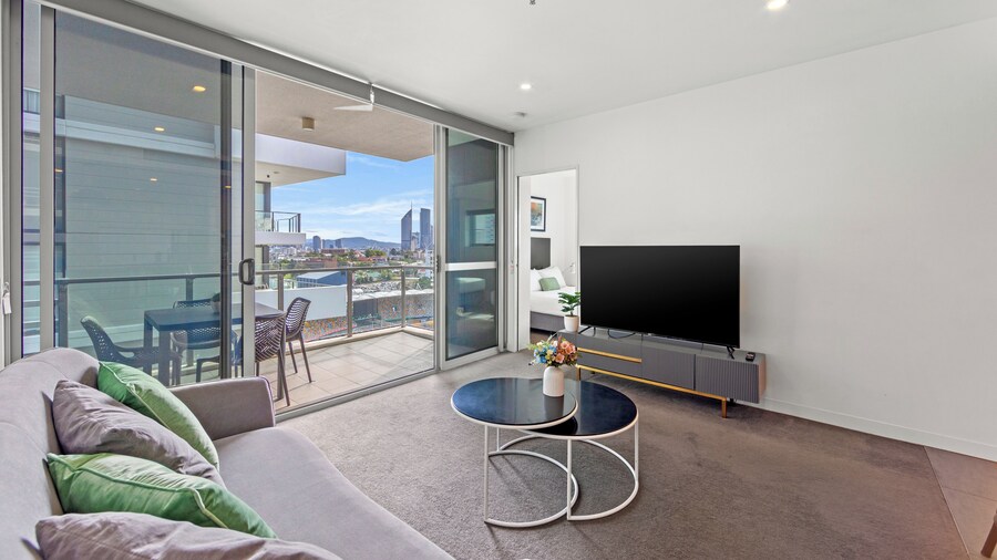 Trafalgar Lane Apartments by CLLIX