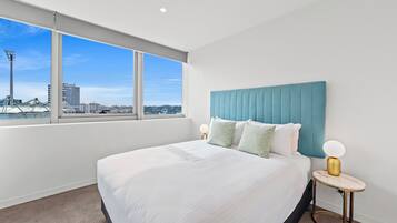 1 chambre, espace de travail pour ordinateur portable