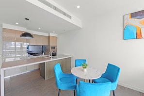 Private kitchen - Trafalgar Lane Apartments by CLLIX (Woolloongabba)
