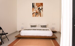 2 soverom, strykejern/-brett, wi-fi (inkludert) og sengetøy