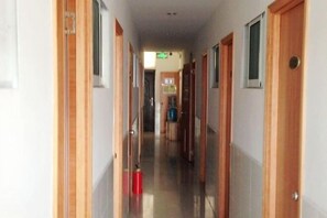 Interior - Zhenghong Hostel (Shanghai)