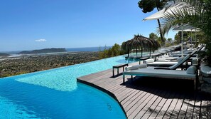 Outdoor pool - Roca Ibiza Un refugio VIP donde el lujo se encuentra con la exclusividad. (Ibiza)