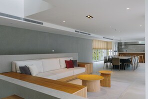 Khu tiếp khách ở sảnh