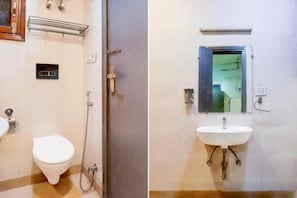 Standard Triple Room, Sea View | Bathroom | Shower, towels, soap, shampoo