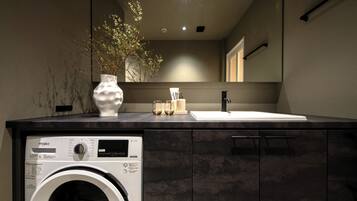 Family Quadruple Room | Interior
