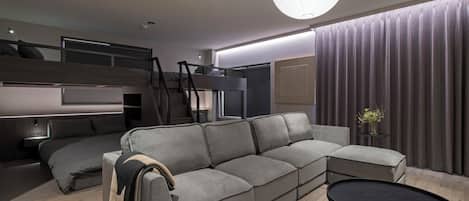 Chambre Quadruple Familiale, vue ville | Wi-Fi gratuit, draps fournis