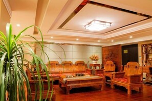 Room - Bazhou Hotel (Urumqi)