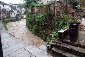 Unclassified image, 2 of 17, button - Xuancheng Airitang Inn (Jing County)