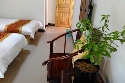 Xuancheng Airitang Inn