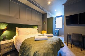 Superior-Apartment | Bügeleisen/Bügelbrett, kostenloses WLAN