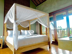 Suite | Bed sheets - Mandala Homestay  (Ubud)