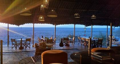 Soroi Leopards Lair Cottages