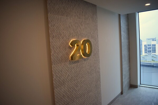 Interior - aprthotel in the sky 20th floor stunning views (Gibraltar)