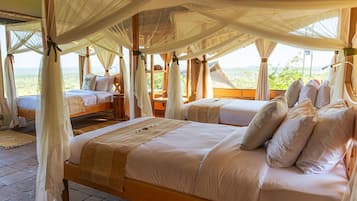 Familie suite, uitzicht op park | Een bureau, gratis wifi, beddengoed