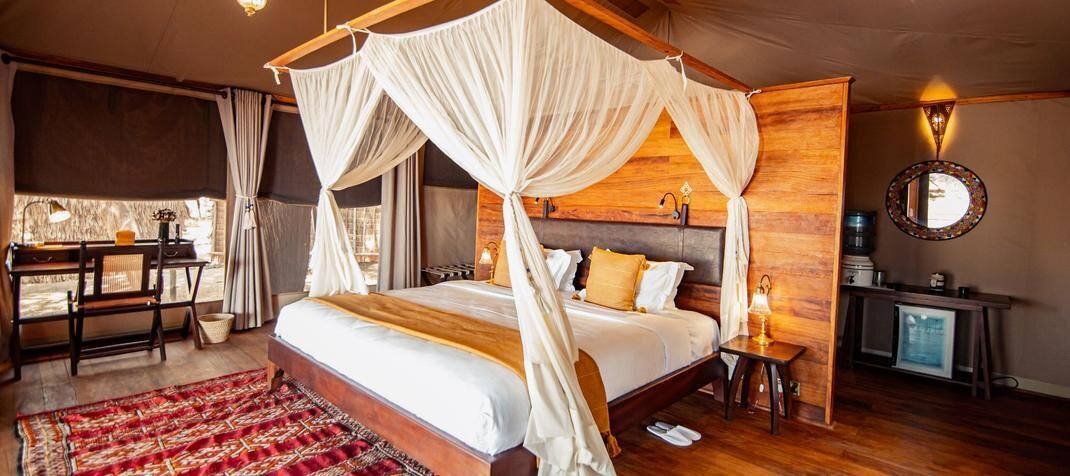 奢华双人房或双床房 | 办公桌、免费婴儿床、免费 WiFi、床单