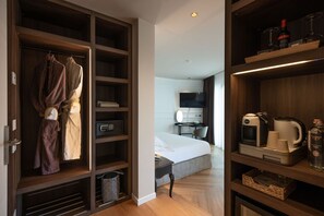 1 bedroom, WiFi, bed sheets, wheelchair access