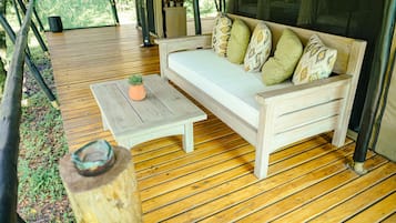 Standard Double Room, Park View | Balcony view