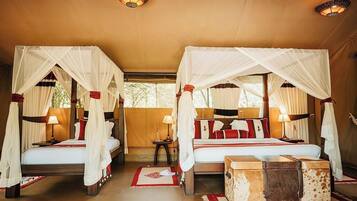 Minibar, desk, free WiFi, bed sheets