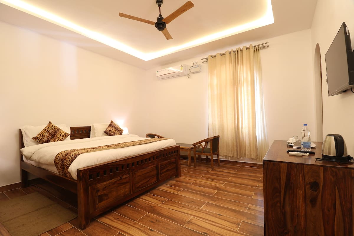 Comfort Double Room, Balcony, Garden View