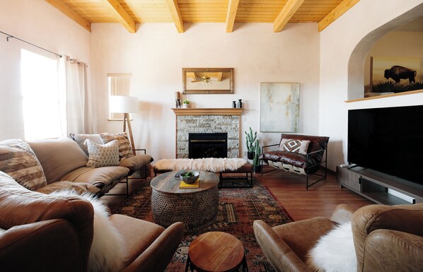 TV connectée, cheminée