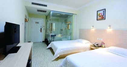 Sanya Mingjing Express Hotel