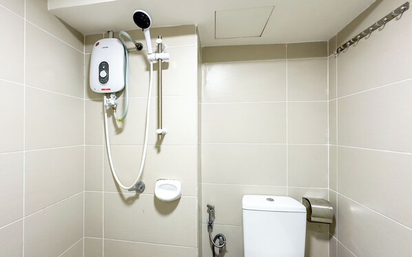 เบสิกลอฟท์, วิวเมือง | ห้องน้ำ