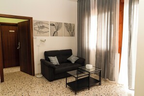 Smart TV de 32 pulgadas con canales digitales, servicios de streaming