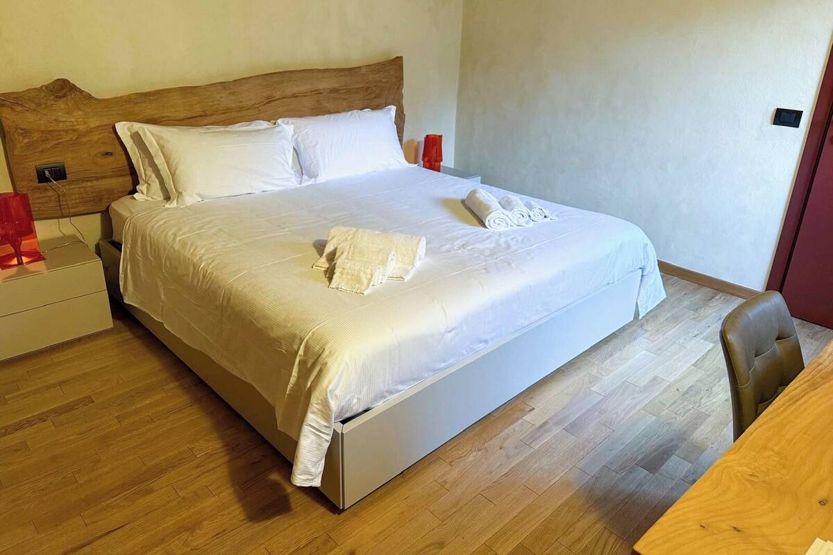 Double Room, Air conditioning, Courtyard View