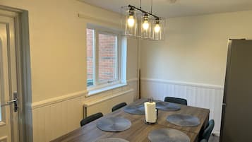 House | Dining