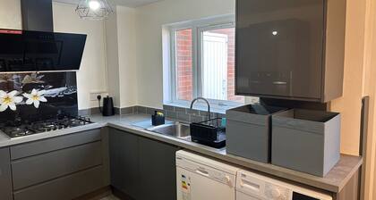 Up to 40 Percent Off Old Trafford 3 Bed