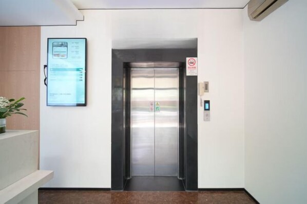 Interior - Changee Hotel MINI (Shanghai Baicheng Railway Station Zhongtan Road Subway Station) (Shanghai)