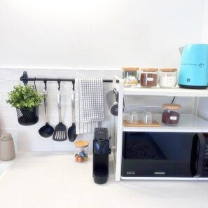 Fridge, microwave, coffee/tea maker, electric kettle