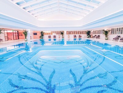 Renhe Spring Hotel