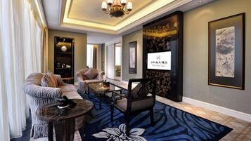 Presidential Single Room | Blackout drapes, iron/ironing board, free WiFi