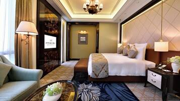 Presidential Single Room | Blackout drapes, iron/ironing board, free WiFi