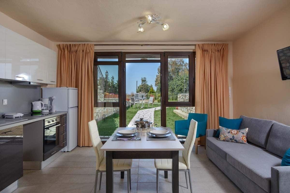 Thetis | Studio with Patio and Partial Sea View | Coin séjour