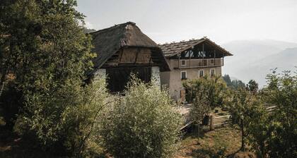 Exklusive "Felder Alpin Lodge" mit Dolomitenblick, ideal für Familien & Freunde
