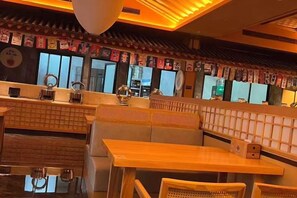 تناول الطعام