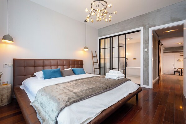 3 bedrooms, free WiFi - Shanghai Hills&Chuanyu Inn Near NECC 53-402 (Shanghai)