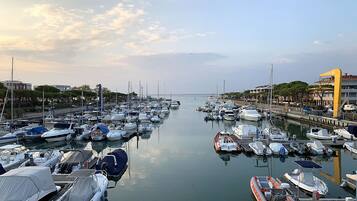 Villa, 2 Bedrooms, Balcony, Garden View | Marina