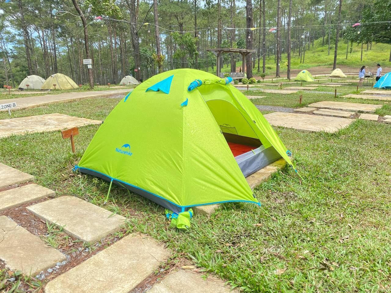 Family Camping Tent | Individualmente mobiliados, Wi-Fi de cortesia, roupa de cama