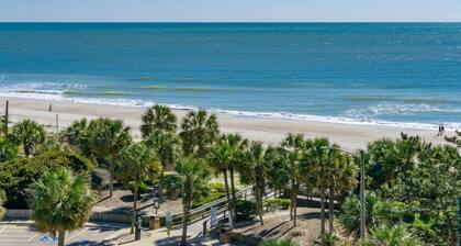 Oceanfront Resort, Great Views, King Bed, 7 Pools!