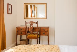 Habitación | Wifi gratis y ropa de cama 