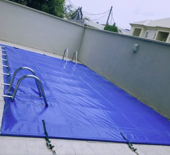 Piscina a l'aire lliure